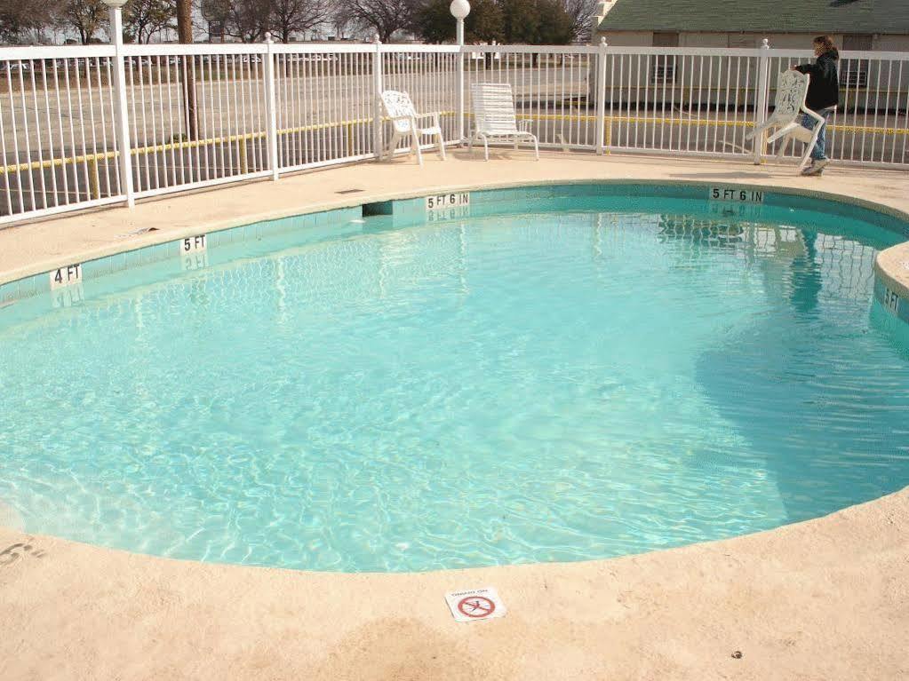 Best Budget Inn Abilene Bagian luar foto