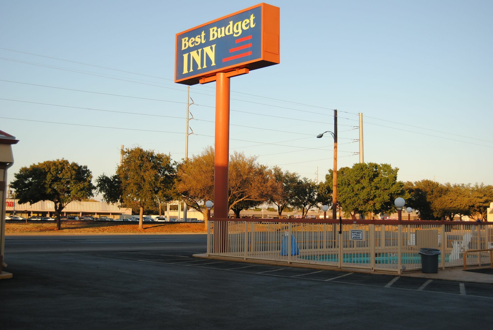 Best Budget Inn Abilene Bagian luar foto